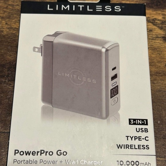 Limitless PowerPro Go Portable + Wall Charger 3-in-1 NEW SILVER - Picture 1 of 2